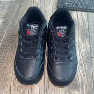 Toddler Girl’s Reebok Classic Shoes size 9